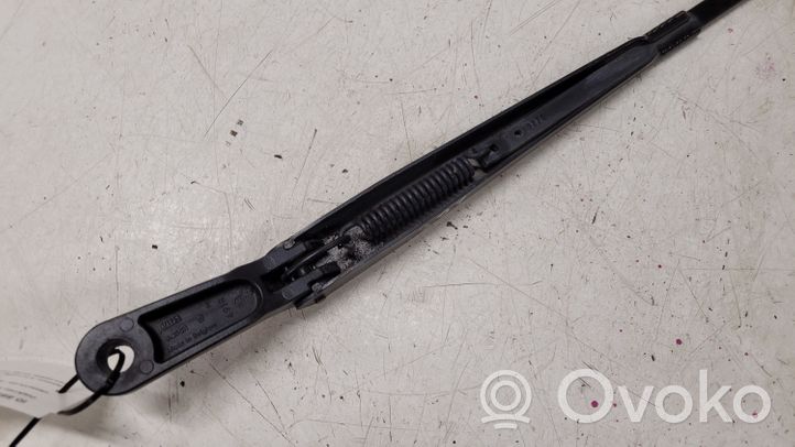 Citroen C5 Front wiper blade arm 071956