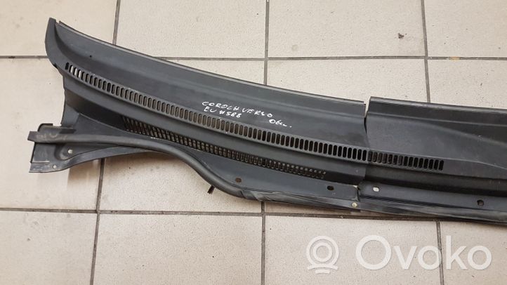 Toyota Corolla Verso AR10 Rivestimento del tergicristallo 557820F010