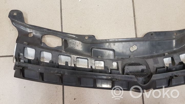 Opel Astra H Grille calandre supérieure de pare-chocs avant 13108463