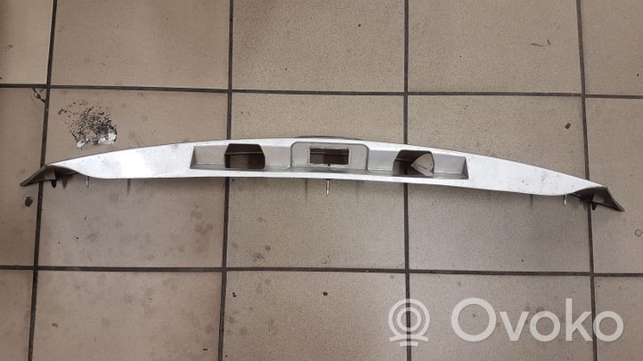 Mazda 6 Éclairage de plaque d'immatriculation GS2A50811