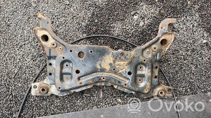 Ford Focus Sottotelaio anteriore 