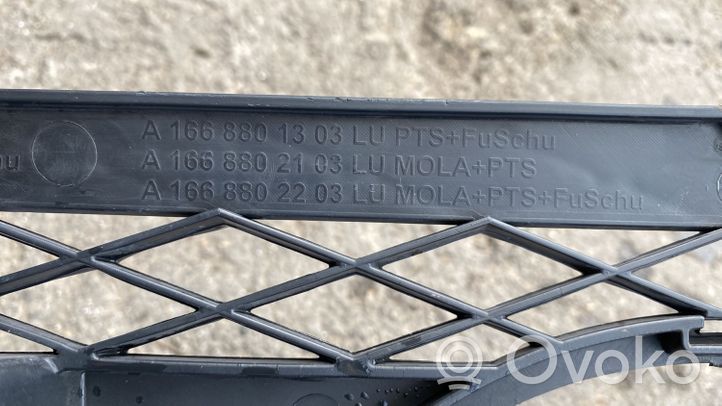 Mercedes-Benz GL X166 Maskownica / Grill / Atrapa górna chłodnicy A1668851365