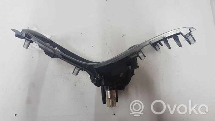 Mazda 6 Contour de levier de vitesses GS1D64626