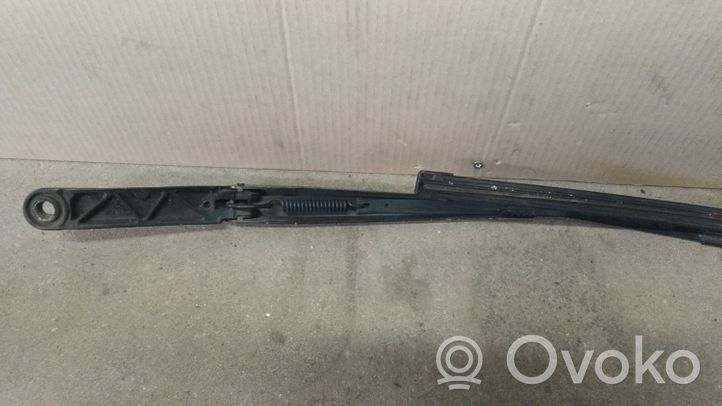 Opel Astra J Windshield/front glass wiper blade 