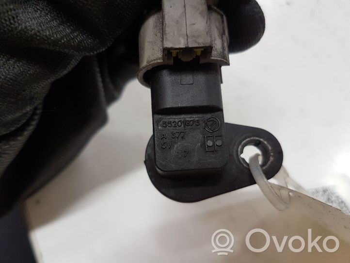 Opel Insignia A Generator impulsów wałka rozrządu 55201876