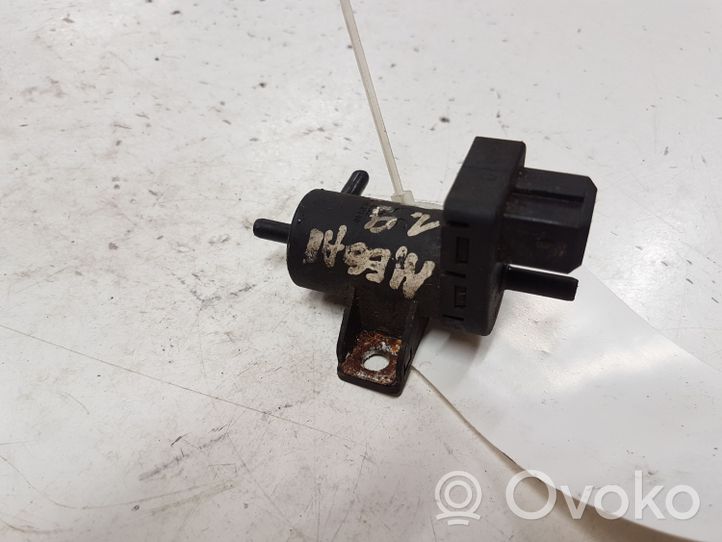 Volvo S40, V40 Electrovanne Soupape de Sûreté / Dépression 7700113709