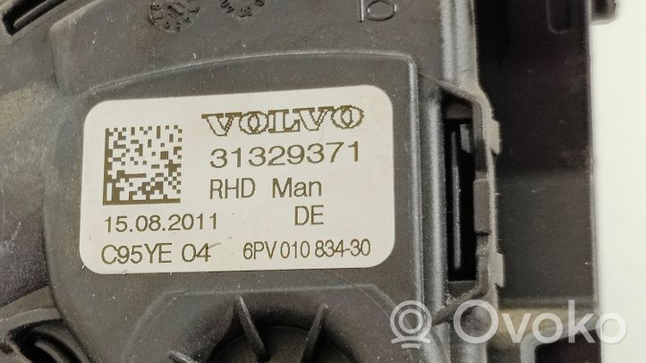 Volvo V60 Pedał gazu / przyspieszenia 31329371