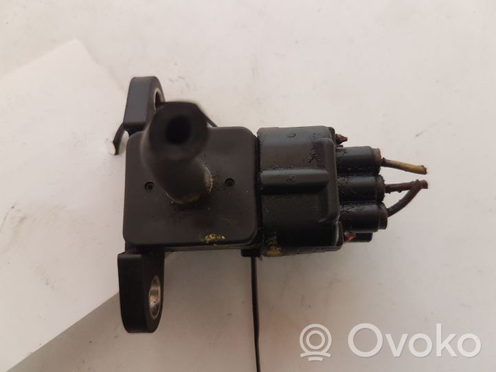 Toyota Corolla E120 E130 Air pressure sensor 8942120210