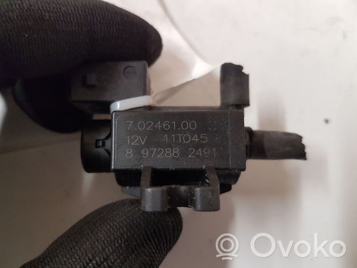 Opel Zafira B Zawór podciśnienia / Elektrozawór turbiny 70246100