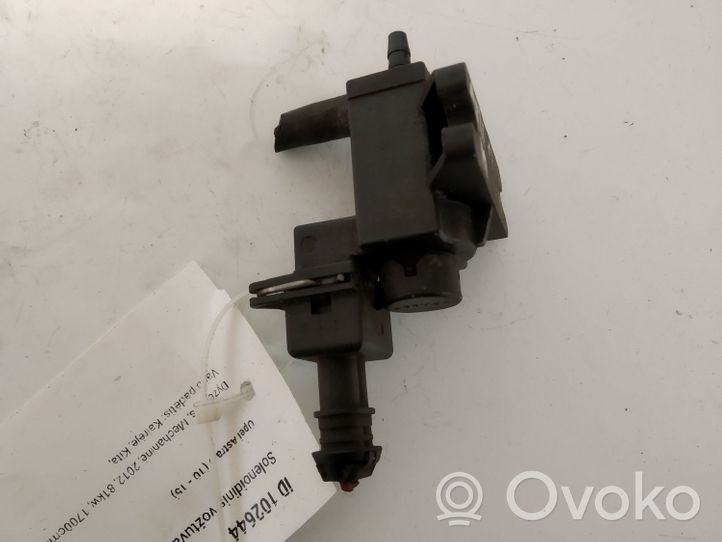 Opel Astra J Zawór podciśnienia / Elektrozawór turbiny 70246100