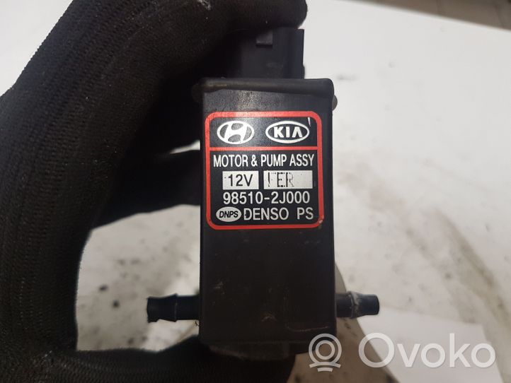 KIA Sorento Windscreen/windshield washer pump 985102J000