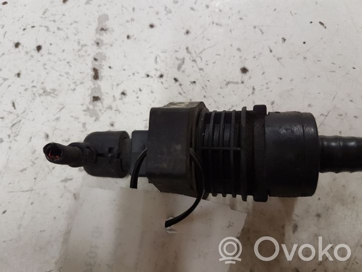 BMW 3 E90 E91 Valvola sfiato del serbatoio 7512581