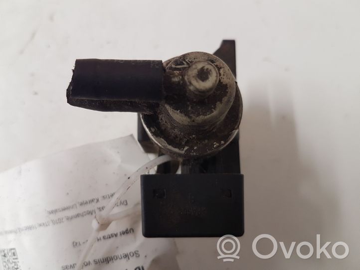 Opel Astra H Zawór podciśnienia / Elektrozawór turbiny 72190338