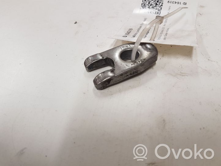 Renault Megane III Support de pince d'injecteur de carburant 1407