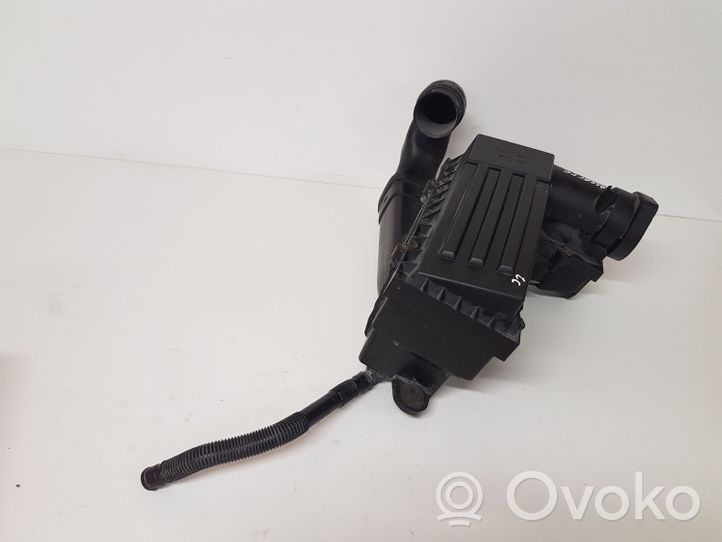 Volkswagen PASSAT CC Scatola del filtro dell’aria 3C0129607