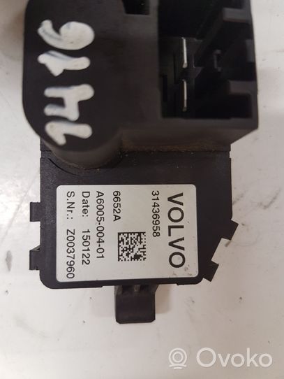 Volvo V40 Lämpöpuhaltimen moottorin vastus 31436958