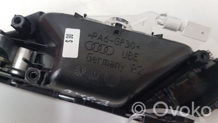 Audi A3 S3 8V Priekinė atidarymo rankenėlė vidinė 8V3867444