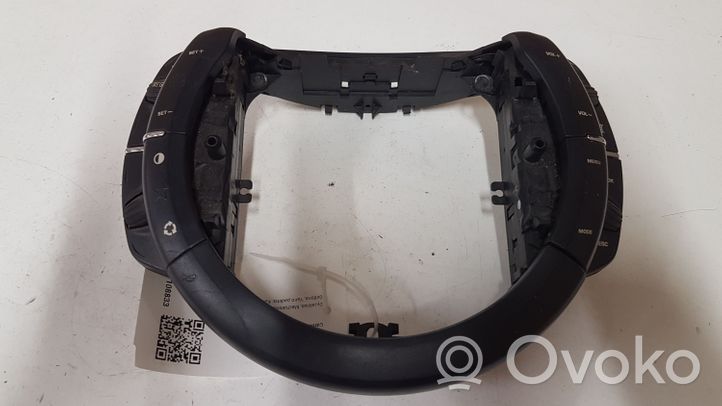 Citroen C4 I Pulsanti/interruttori sul volante 96497900XT