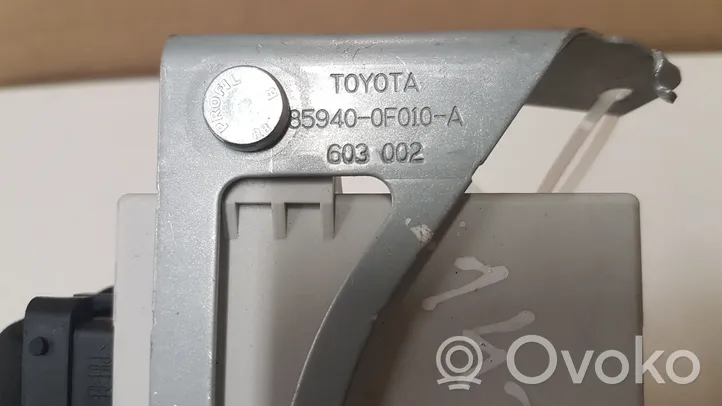 Toyota Corolla Verso AR10 Lasinpyyhkimen rele 859400F010A