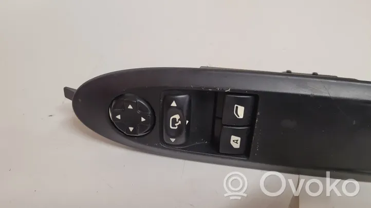 Citroen DS3 Electric window control switch 