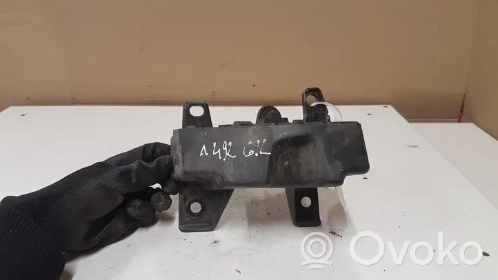 Citroen C4 I Support de montage de pare-chocs avant 9652703580