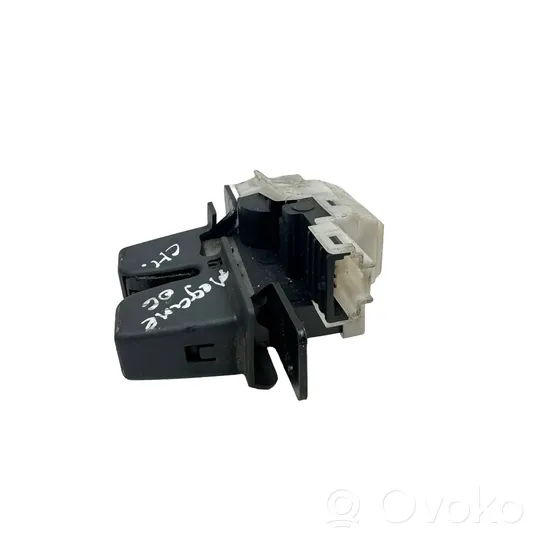 Renault Megane II Tailgate/trunk/boot lock/catch/latch 