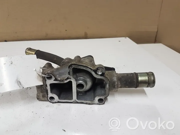 Nissan Almera N16 Termostaatin kotelo 130499F600