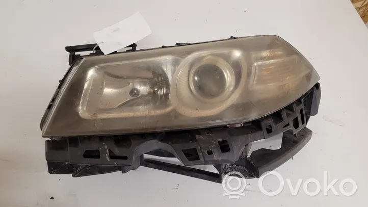 Renault Megane II Lampa przednia 89312775