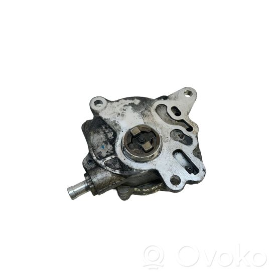 03G145209C Audi A4 S4 B7 8E 8H Vacuum pump, 25.00 € RRR