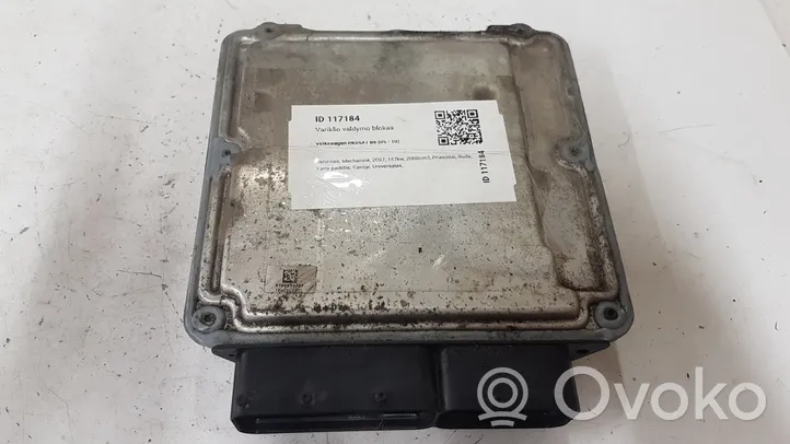 Volkswagen PASSAT B6 Sterownik / Moduł ECU 3C0907115