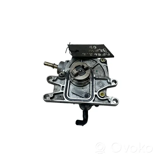 Opel Vectra C Vacuum pump 24465382