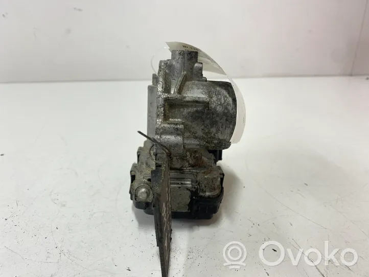 Volkswagen Up Throttle valve 04C133062D