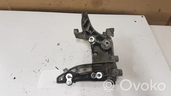 Citroen DS3 A/C compressor mount bracket 9674030280