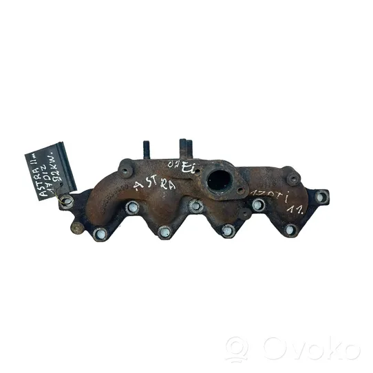 Opel Astra J Exhaust manifold 8980638800