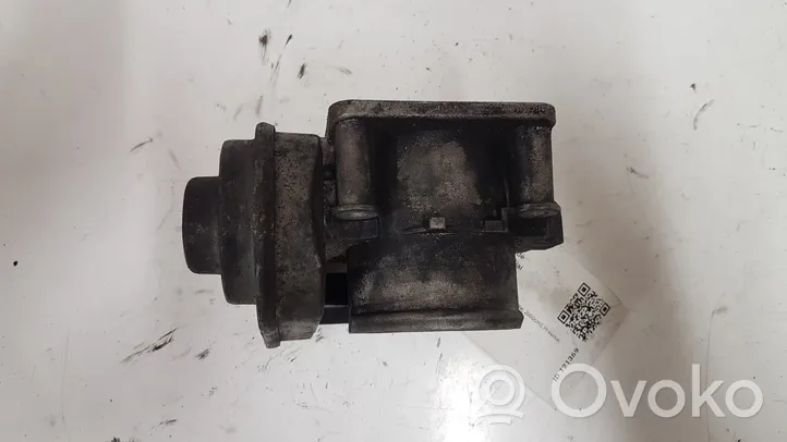 Opel Antara Throttle valve 96440414