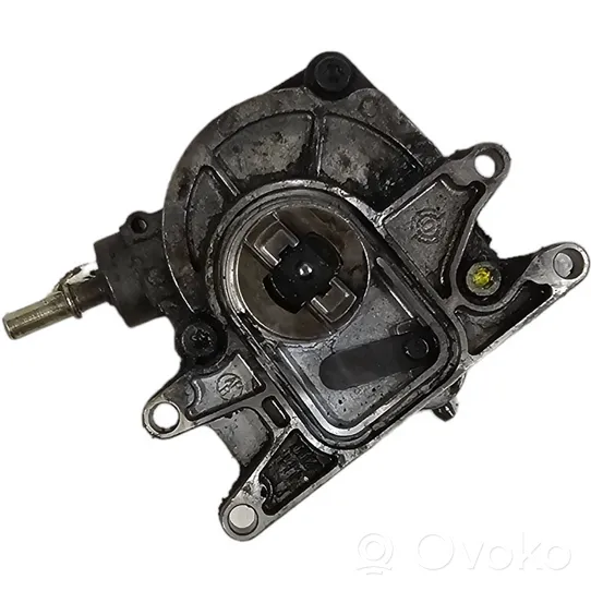 Opel Vectra C Vacuum pump 