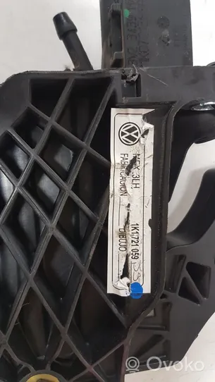Volkswagen Golf VI Sankabos pedalas 1K1721059
