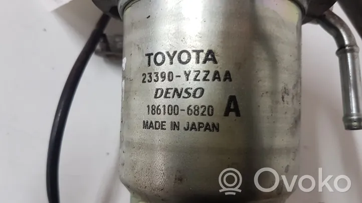 Toyota Avensis T270 Polttoainesuodatin 1861006820