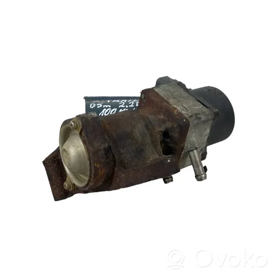 Nissan X-Trail T30 EGR valve 