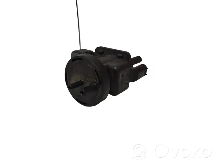 Mercedes-Benz ML W163 Solenoīda vārsts A0005450527