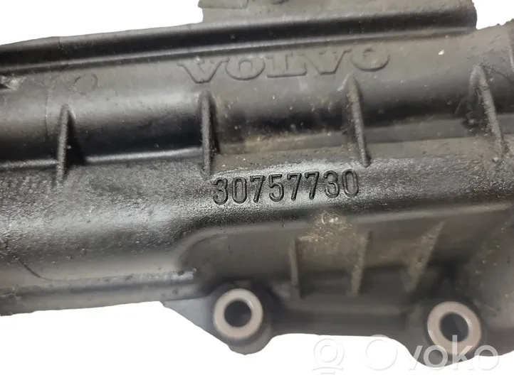 Volvo V60 Mocowanie / uchwyt filtra oleju 30757730