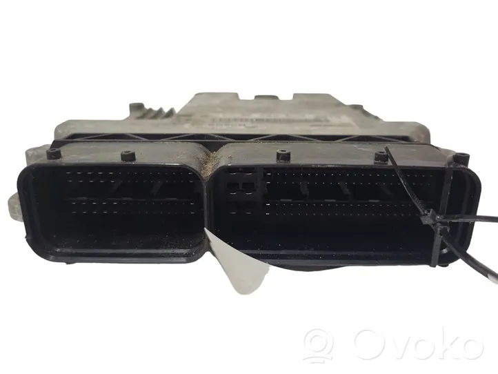 Opel Corsa D Sterownik / Moduł ECU 55580830