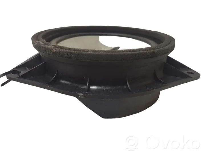 Toyota Corolla Verso E121 Altoparlante portiera anteriore 861600F020