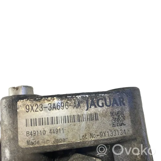 Jaguar XF X250 Pompe de direction assistée 9X233A696AA