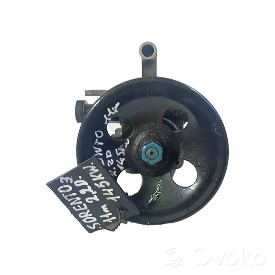 KIA Sorento Power steering pump 571002P010