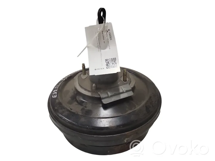 BMW 5 E39 Brake booster 32481478