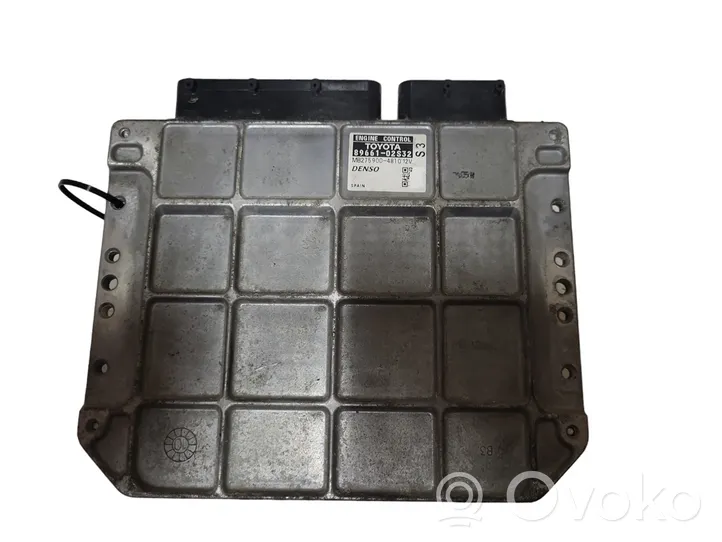 Toyota Auris 150 Dzinēja vadības bloks 8966102S32