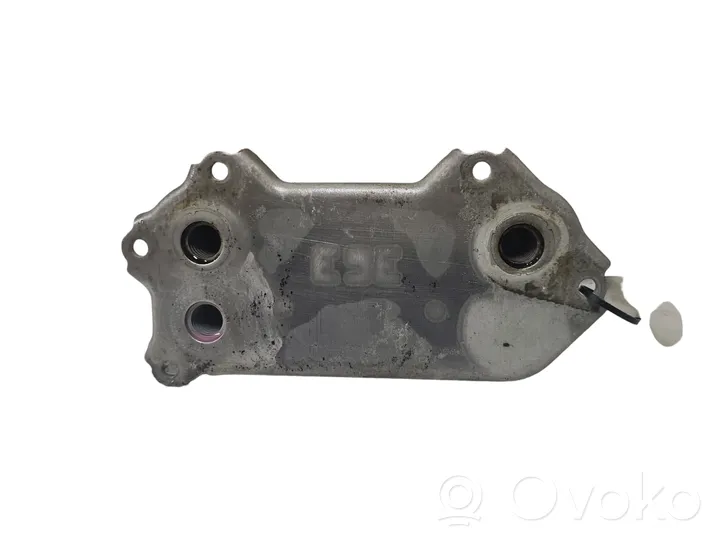 Toyota Auris 150 Soporte de montaje del filtro de aceite 157100R011