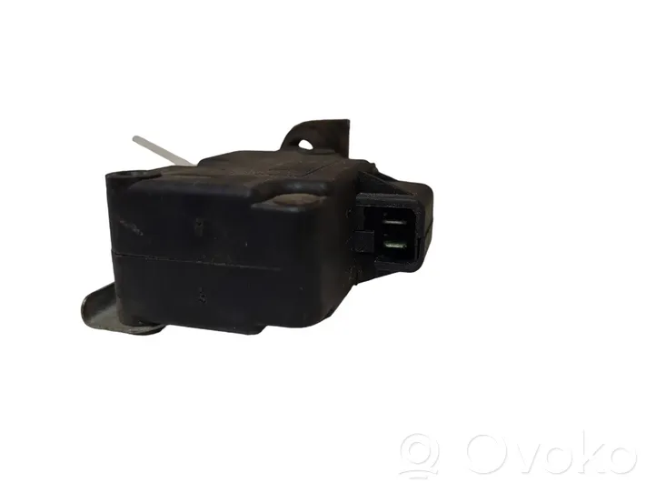 Citroen C5 Serratura del tappo del serbatoio del carburante 9643826880