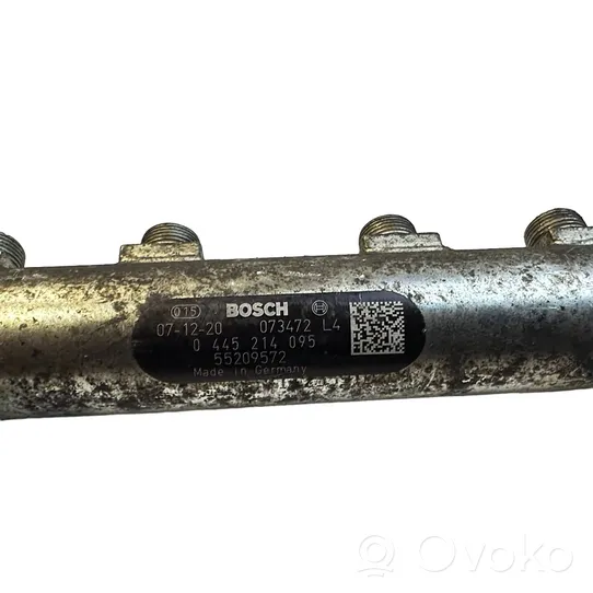 Opel Zafira B Fuel main line pipe 55209572